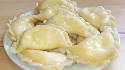 Вареники творог сладкие/Handmade farmer cheese raviolli