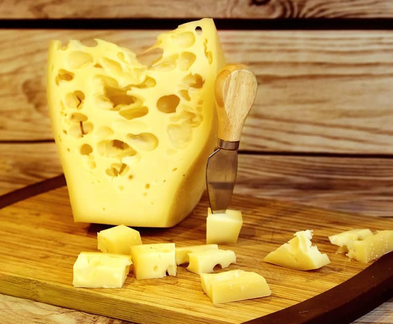 Сыр Маасдам, Сыроделкино / Syrodelkino maasdam cheese